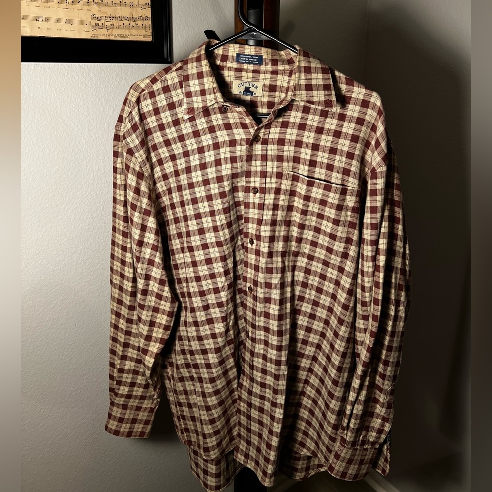 Cutter & Buck Mens button down